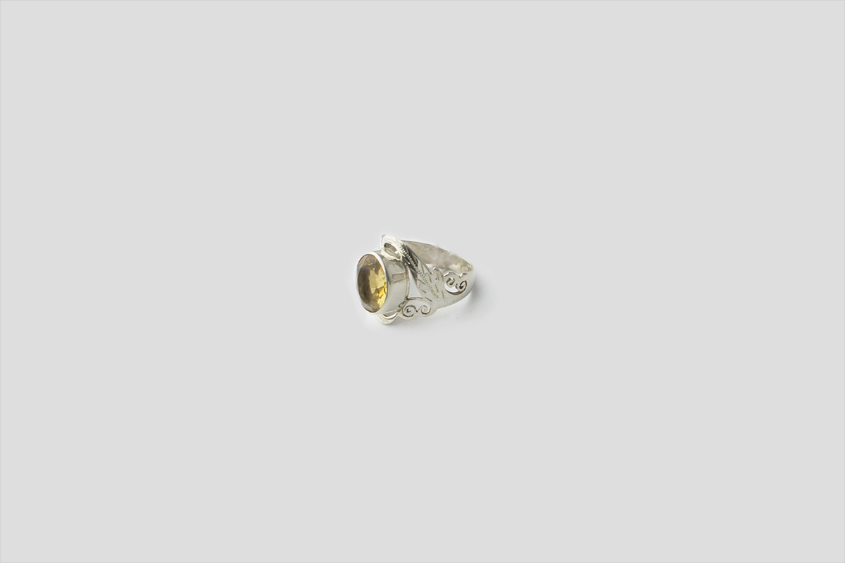 Citrine Silver Ring (Jali Design)